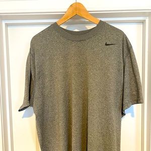Nike Dry Fit T Shirt - XXL - Gray